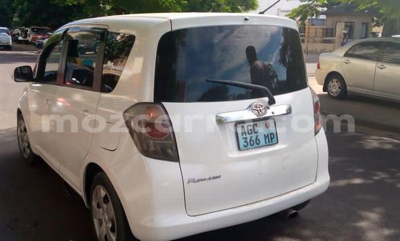 Comprar Usado Toyota Ractis Branco Carro em Maputo em Maputo Comprar Usado Toyota Ractis Branco Carro em Maputo em Maputo