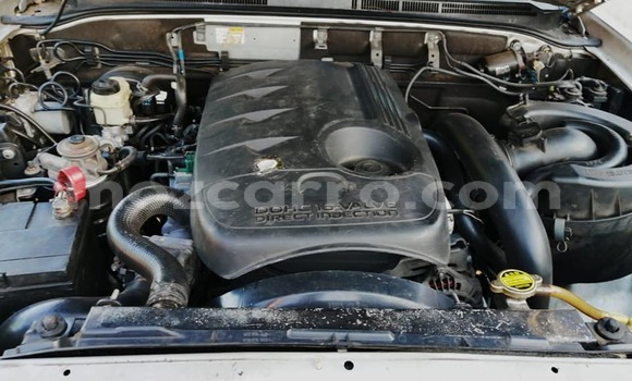 Comprar Usado Mazda BT-50 Branco Carro em Ancuabe em Cabo Delgado Comprar Usado Mazda BT-50 Branco Carro em Ancuabe em Cabo Delgado