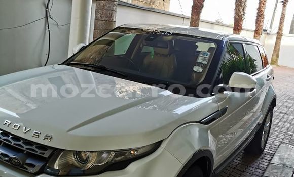 Comprar Usado Land Rover Range Rover Branco Carro em Ancuabe em Cabo Delgado Comprar Usado Land Rover Range Rover Branco Carro em Ancuabe em Cabo Delgado