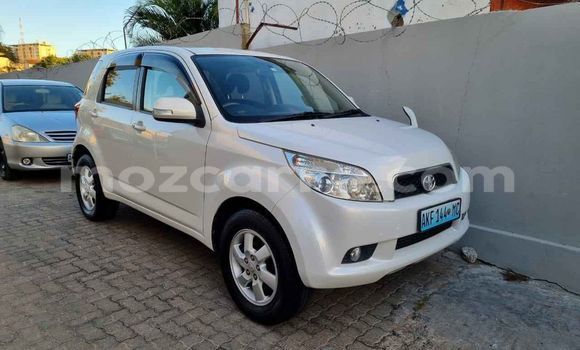 Comprar Usado Toyota Rush Branco Carro em Ancuabe em Cabo Delgado
