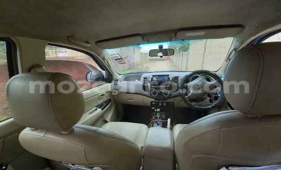 Nunua Ilio tumika Toyota Hilux Fedha Gari ndani ya Ancuabe nchini Cabo Delgado Nunua Ilio tumika Toyota Hilux Fedha Gari ndani ya Ancuabe nchini Cabo Delgado