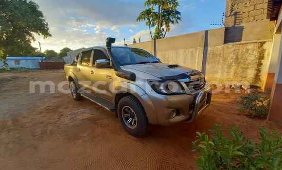 Nunua Ilio tumika Toyota Hilux Fedha Gari ndani ya Ancuabe nchini Cabo Delgado Nunua Ilio tumika Toyota Hilux Fedha Gari ndani ya Ancuabe nchini Cabo Delgado