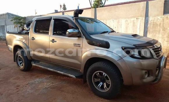 Nunua Ilio tumika Toyota Hilux Fedha Gari ndani ya Ancuabe nchini Cabo Delgado Nunua Ilio tumika Toyota Hilux Fedha Gari ndani ya Ancuabe nchini Cabo Delgado