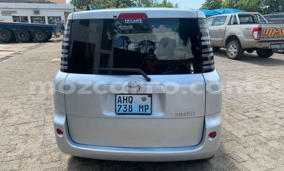 Buy Used Toyota Sienta Silver Car in Ancuabe in Cabo Delgado Buy Used Toyota Sienta Silver Car in Ancuabe in Cabo Delgado