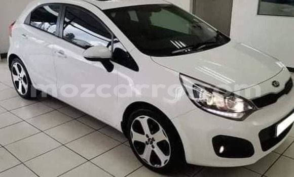 Comprar Usado Kia Rio Branco Carro em Maputo em Maputo Comprar Usado Kia Rio Branco Carro em Maputo em Maputo