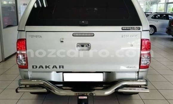 Comprar Usado Toyota Hilux Branco Carro em Maputo em Maputo Comprar Usado Toyota Hilux Branco Carro em Maputo em Maputo