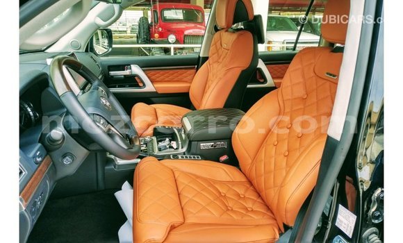 Comprar Importar Toyota Land Cruiser Preto Carro em Import - Dubai em Cabo Delgado Comprar Importar Toyota Land Cruiser Preto Carro em Import - Dubai em Cabo Delgado