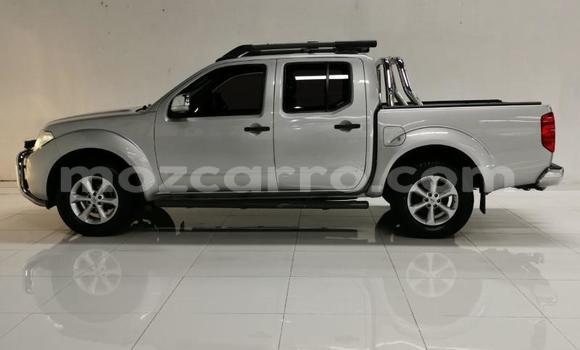 Tenga Tsaru Nissan Navara Sirivha Mota in Zumbo in Tete Tenga Tsaru Nissan Navara Sirivha Mota in Zumbo in Tete