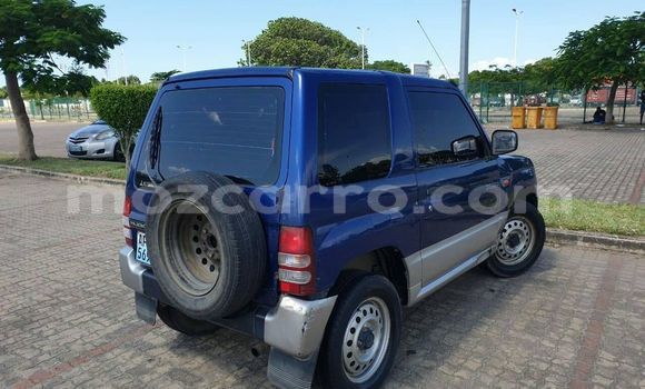 Buy Used Mitsubishi Pajero Blue Car in Ancuabe in Cabo Delgado Buy Used Mitsubishi Pajero Blue Car in Ancuabe in Cabo Delgado