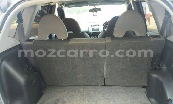 Comprar Usado Honda Fit Prata Carro em Ancuabe em Cabo Delgado Comprar Usado Honda Fit Prata Carro em Ancuabe em Cabo Delgado
