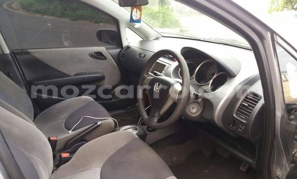 Comprar Usado Honda Fit Prata Carro em Ancuabe em Cabo Delgado Comprar Usado Honda Fit Prata Carro em Ancuabe em Cabo Delgado