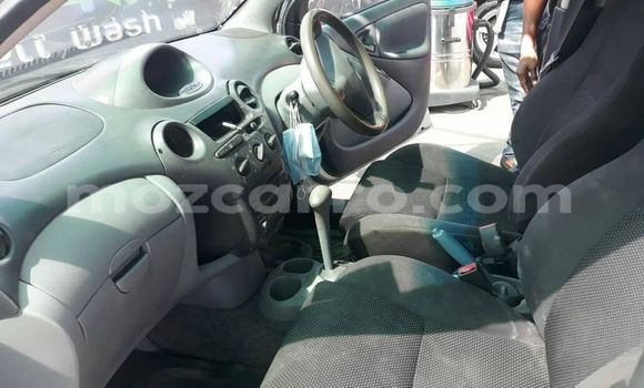 Comprar Usado Toyota Avensis Prata Carro em Ancuabe em Cabo Delgado Comprar Usado Toyota Avensis Prata Carro em Ancuabe em Cabo Delgado