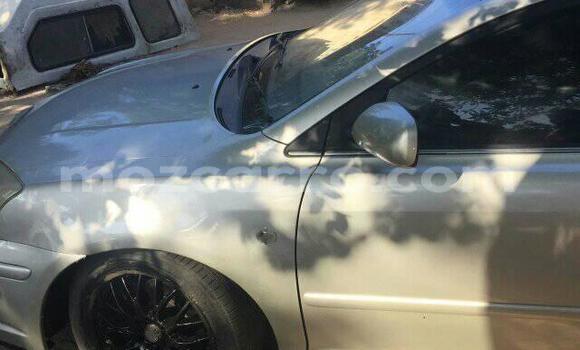 Comprar Usado Toyota Avensis Prata Carro em Ancuabe em Cabo Delgado Comprar Usado Toyota Avensis Prata Carro em Ancuabe em Cabo Delgado