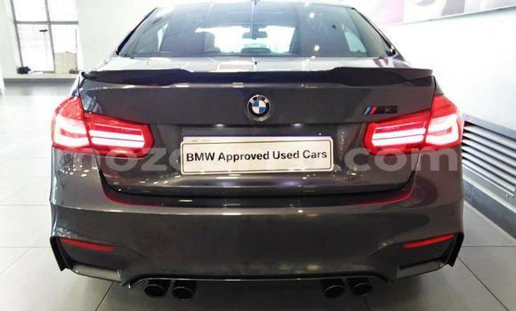 Comprar Usado BMW M3 Prata Carro em Maputo em Maputo Comprar Usado BMW M3 Prata Carro em Maputo em Maputo
