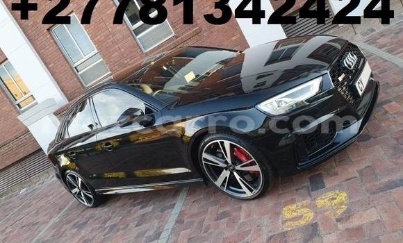 Comprar Usado Audi RS3 Preto Carro em Maputo em Maputo Comprar Usado Audi RS3 Preto Carro em Maputo em Maputo
