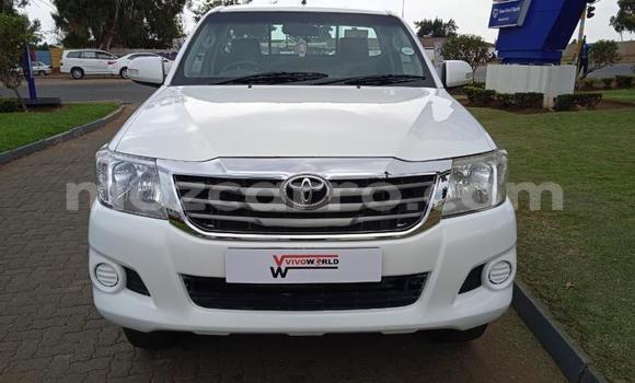 Buy Used Toyota Hilux White Car in Maputo in Maputo Buy Used Toyota Hilux White Car in Maputo in Maputo