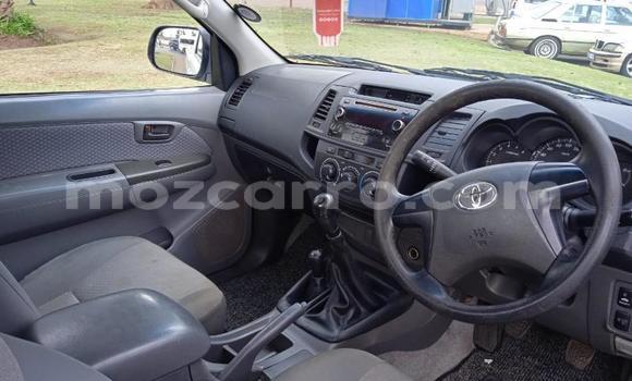 Buy Used Toyota Hilux White Car in Maputo in Maputo Buy Used Toyota Hilux White Car in Maputo in Maputo