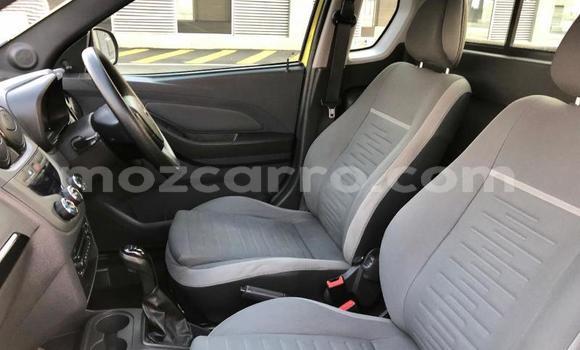 Comprar Usado Chevrolet S-10 Pickup Verde Carro em Maputo em Maputo Comprar Usado Chevrolet S-10 Pickup Verde Carro em Maputo em Maputo