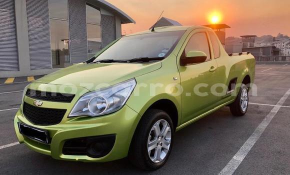 Comprar Usado Chevrolet S-10 Pickup Verde Carro em Maputo em Maputo Comprar Usado Chevrolet S-10 Pickup Verde Carro em Maputo em Maputo