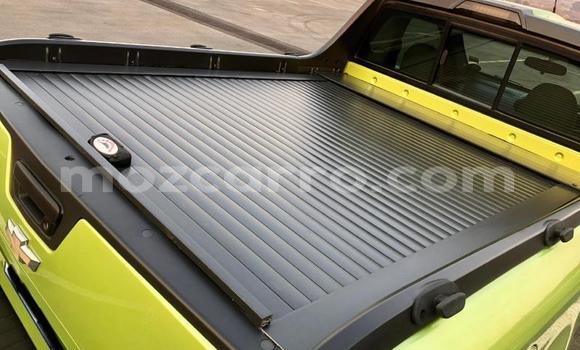 Comprar Usado Chevrolet S-10 Pickup Verde Carro em Maputo em Maputo Comprar Usado Chevrolet S-10 Pickup Verde Carro em Maputo em Maputo