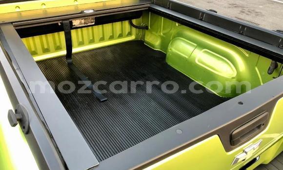 Comprar Usado Chevrolet S-10 Pickup Verde Carro em Maputo em Maputo Comprar Usado Chevrolet S-10 Pickup Verde Carro em Maputo em Maputo