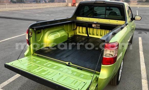 Comprar Usado Chevrolet S-10 Pickup Verde Carro em Maputo em Maputo Comprar Usado Chevrolet S-10 Pickup Verde Carro em Maputo em Maputo
