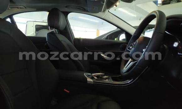 Nunua Ilio tumika Mercedes-Benz C-Classe Nyeupe Gari ndani ya Mocambique nchini Nampula Nunua Ilio tumika Mercedes-Benz C-Classe Nyeupe Gari ndani ya Mocambique nchini Nampula