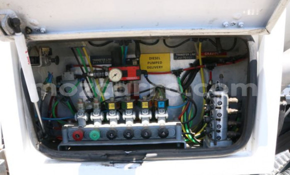 Tenga Tsaru Nissan UD Chena Rori in Mocambique in Nampula Tenga Tsaru Nissan UD Chena Rori in Mocambique in Nampula