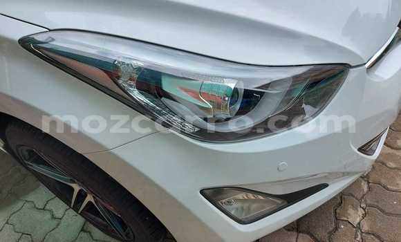 Comprar Usado Hyundai Elantra De outros Carro em Maputo em Maputo Comprar Usado Hyundai Elantra De outros Carro em Maputo em Maputo