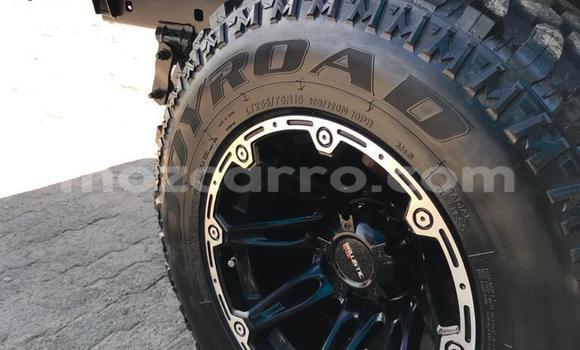 Nunua Ilio tumika Toyota Land Cruiser Nyeupe Gari ndani ya Maputo nchini Maputo Nunua Ilio tumika Toyota Land Cruiser Nyeupe Gari ndani ya Maputo nchini Maputo