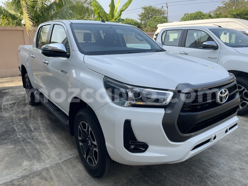 Big with watermark toyota hiluxe revo maputo maputo 10500