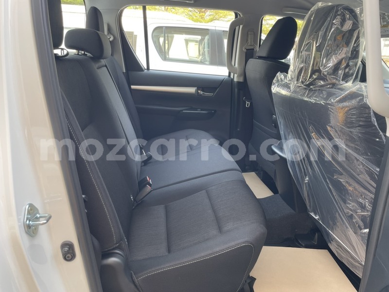 Big with watermark toyota hiluxe revo maputo maputo 10500