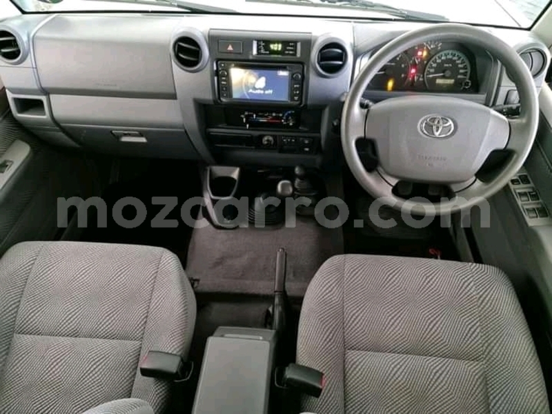 Big with watermark toyota land cruiser gaza chokwe 10501