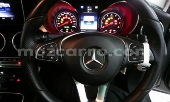 Nunua Ilio tumika Mercedes-Benz C-Classe Fedha Gari ndani ya Mocambique nchini Nampula Nunua Ilio tumika Mercedes-Benz C-Classe Fedha Gari ndani ya Mocambique nchini Nampula