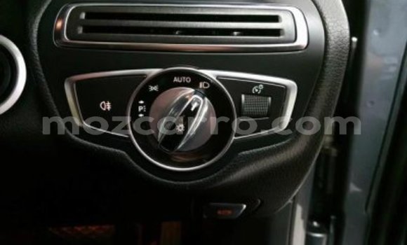 Nunua Ilio tumika Mercedes-Benz C-Classe Fedha Gari ndani ya Mocambique nchini Nampula Nunua Ilio tumika Mercedes-Benz C-Classe Fedha Gari ndani ya Mocambique nchini Nampula