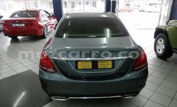 Nunua Ilio tumika Mercedes-Benz C-Classe Fedha Gari ndani ya Mocambique nchini Nampula Nunua Ilio tumika Mercedes-Benz C-Classe Fedha Gari ndani ya Mocambique nchini Nampula