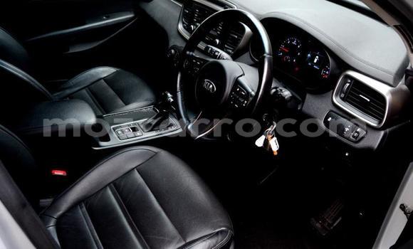Comprar Usado Kia Sorento De outros Carro em Maputo em Maputo Comprar Usado Kia Sorento De outros Carro em Maputo em Maputo