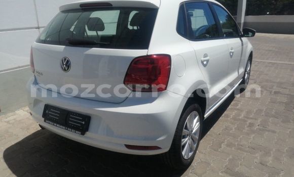Nunua Ilio tumika Volkswagen Polo Nyingine Gari ndani ya Maputo nchini Maputo Nunua Ilio tumika Volkswagen Polo Nyingine Gari ndani ya Maputo nchini Maputo