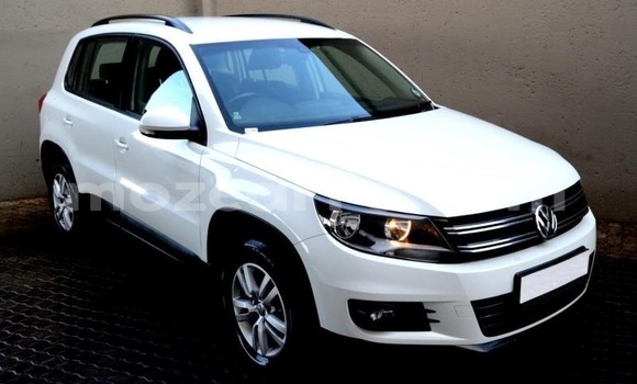 Nunua Ilio tumika Volkswagen Tiguan Nyeupe Gari ndani ya Mocambique nchini Nampula Nunua Ilio tumika Volkswagen Tiguan Nyeupe Gari ndani ya Mocambique nchini Nampula