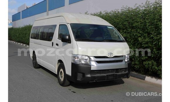 Comprar Importar Toyota Hiace Branco Carro em Import - Dubai em Cabo Delgado Comprar Importar Toyota Hiace Branco Carro em Import - Dubai em Cabo Delgado