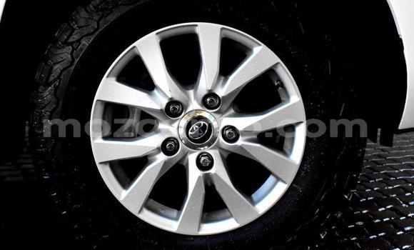 Tenga Tsaru Toyota Land Cruiser Zvimwe Mota in Maputo in Maputo Tenga Tsaru Toyota Land Cruiser Zvimwe Mota in Maputo in Maputo