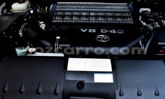 Tenga Tsaru Toyota Land Cruiser Zvimwe Mota in Maputo in Maputo Tenga Tsaru Toyota Land Cruiser Zvimwe Mota in Maputo in Maputo