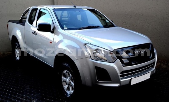Buy Used Isuzu KB Other Car in Mocambique in Nampula Buy Used Isuzu KB Other Car in Mocambique in Nampula