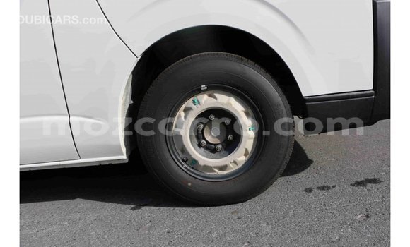 Comprar Importar Toyota Hiace Branco Carro em Import - Dubai em Cabo Delgado Comprar Importar Toyota Hiace Branco Carro em Import - Dubai em Cabo Delgado