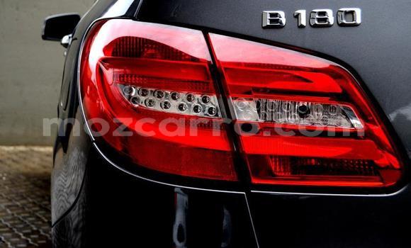 Comprar Usado Mercedes-Benz C180 coupe De outros Carro em Moçambique em Nampula Comprar Usado Mercedes-Benz C180 coupe De outros Carro em Moçambique em Nampula