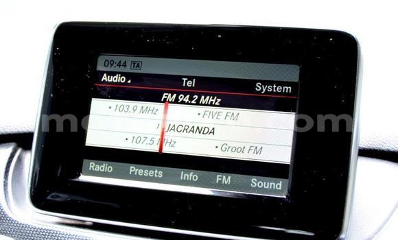 Comprar Usado Mercedes-Benz C180 coupe De outros Carro em Moçambique em Nampula Comprar Usado Mercedes-Benz C180 coupe De outros Carro em Moçambique em Nampula