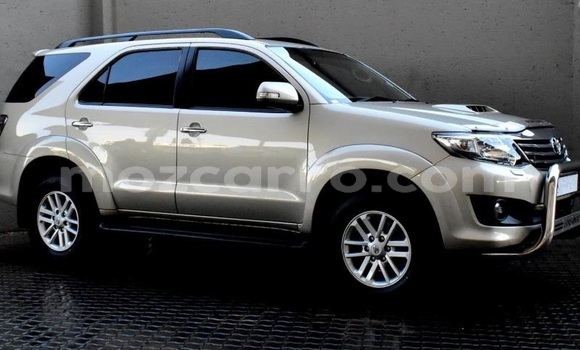 Comprar Usado Toyota Fortuner De outros Carro em Moçambique em Nampula Comprar Usado Toyota Fortuner De outros Carro em Moçambique em Nampula