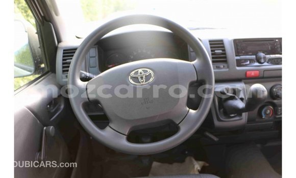 Comprar Importar Toyota Hiace Branco Carro em Import - Dubai em Cabo Delgado Comprar Importar Toyota Hiace Branco Carro em Import - Dubai em Cabo Delgado