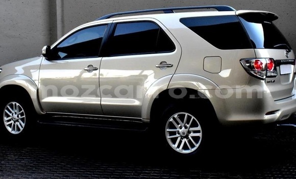 Comprar Usado Toyota Fortuner De outros Carro em Moçambique em Nampula Comprar Usado Toyota Fortuner De outros Carro em Moçambique em Nampula