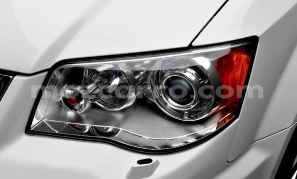 Tenga Tsaru Chrysler Voyager Zvimwe Mota in Mocambique in Nampula Tenga Tsaru Chrysler Voyager Zvimwe Mota in Mocambique in Nampula